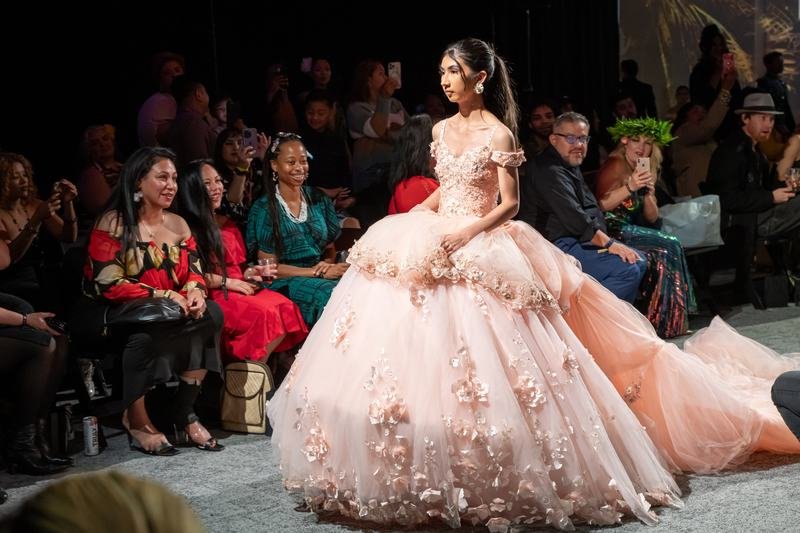 Runway look from the 2023 Le Pasefika Runway show
